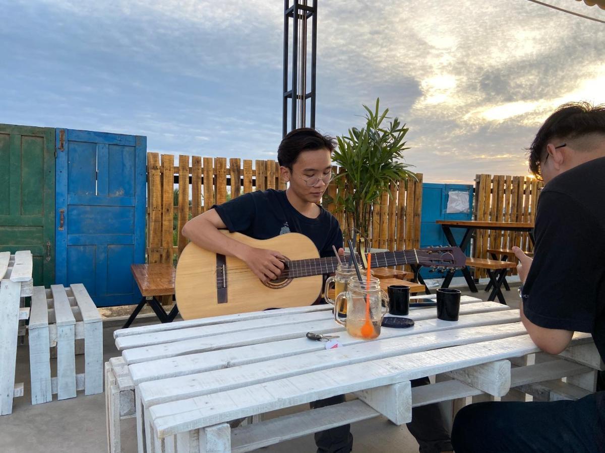 Gio Homestay And Coffee Ap Khanh Phuoc Esterno foto